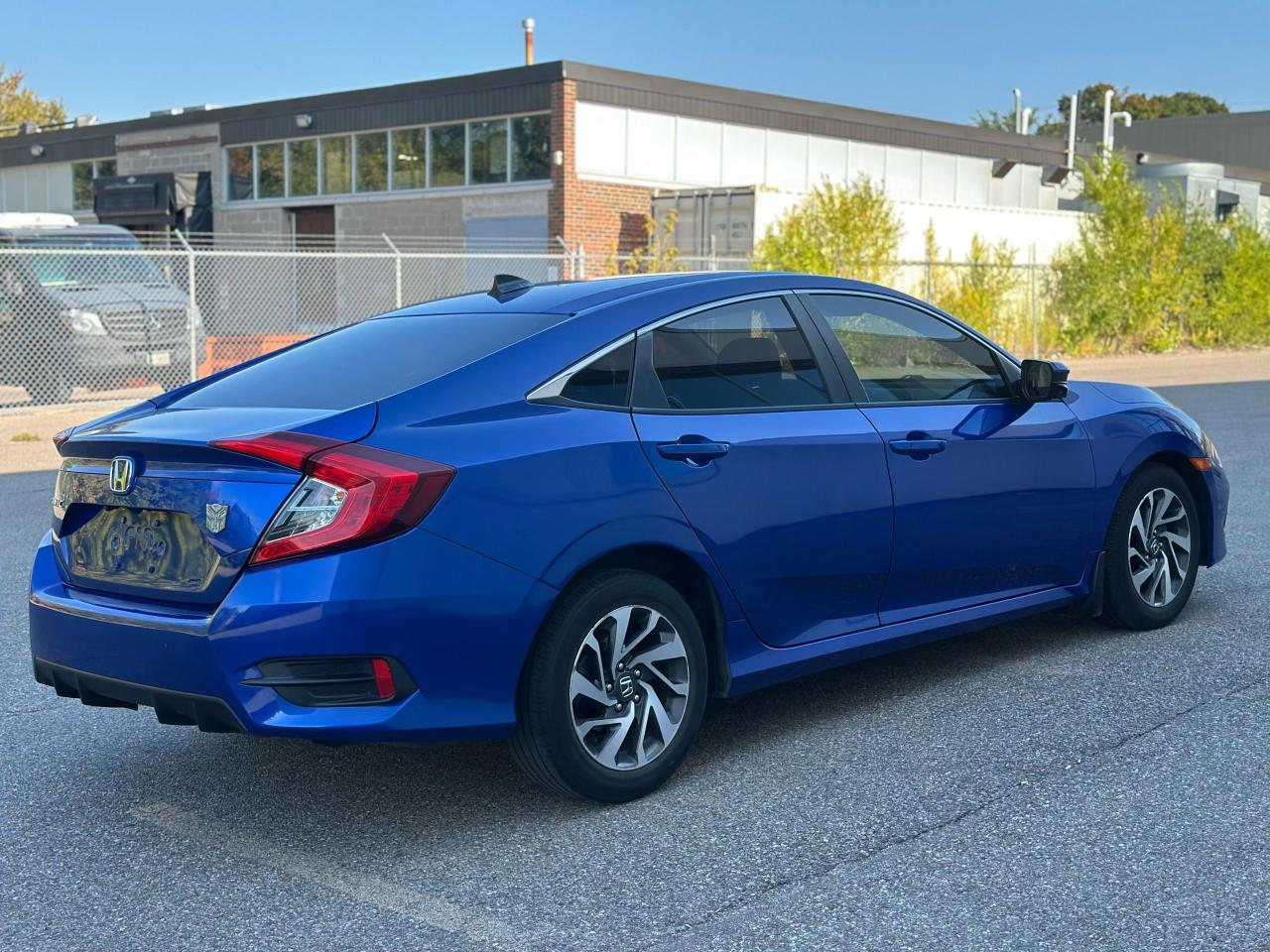 2020 Honda Civic EX w/New Wheel Design CVT Photo3