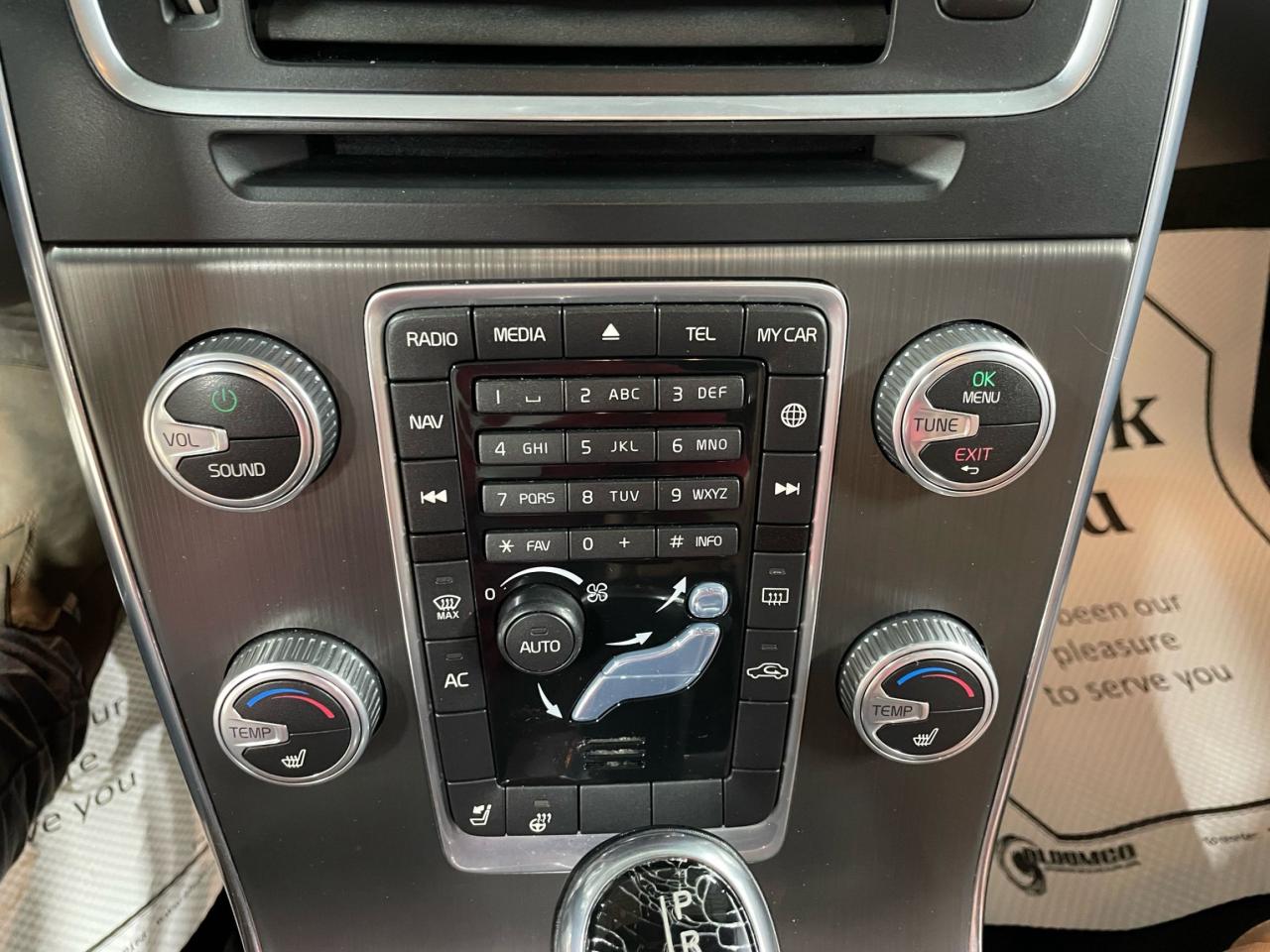 2016 Volvo V60 T6 Premier