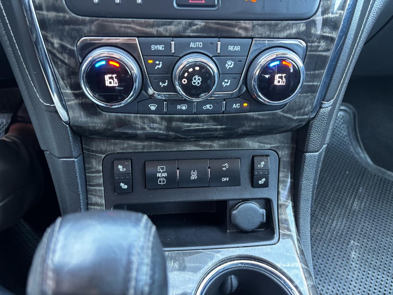 2014 Buick Enclave Leather - Photo #16