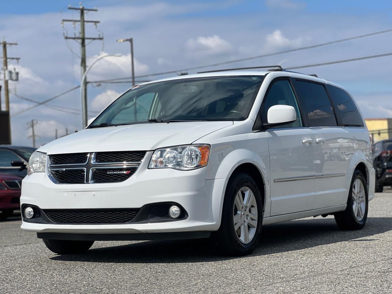 2015 Dodge Grand Caravan Crew Plus - Photo #1