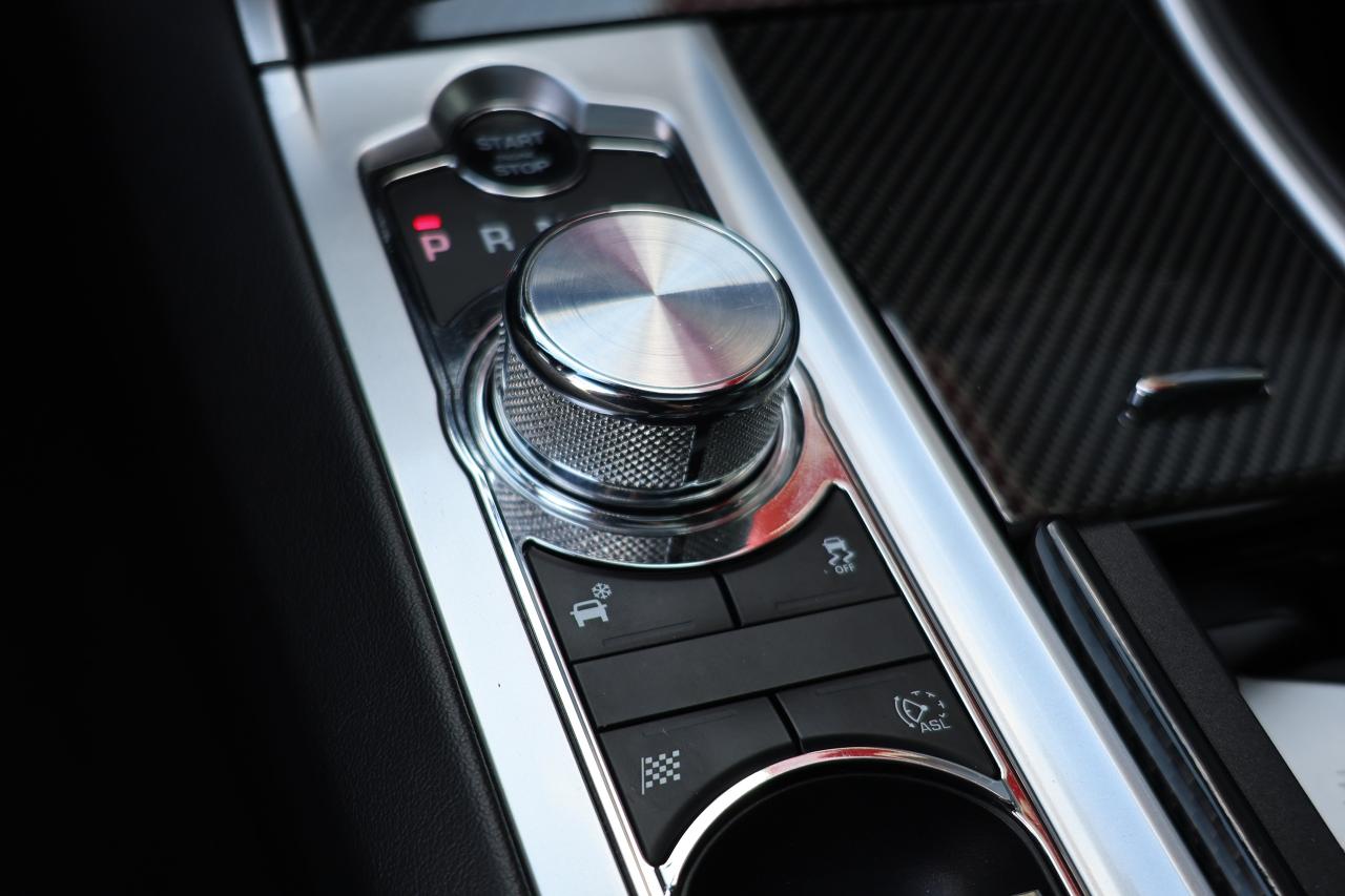 2014 Jaguar XF XFR 5.0L V8 - SUNROOF|BLINDSPOT|NAVI|CAMERA - Photo #22