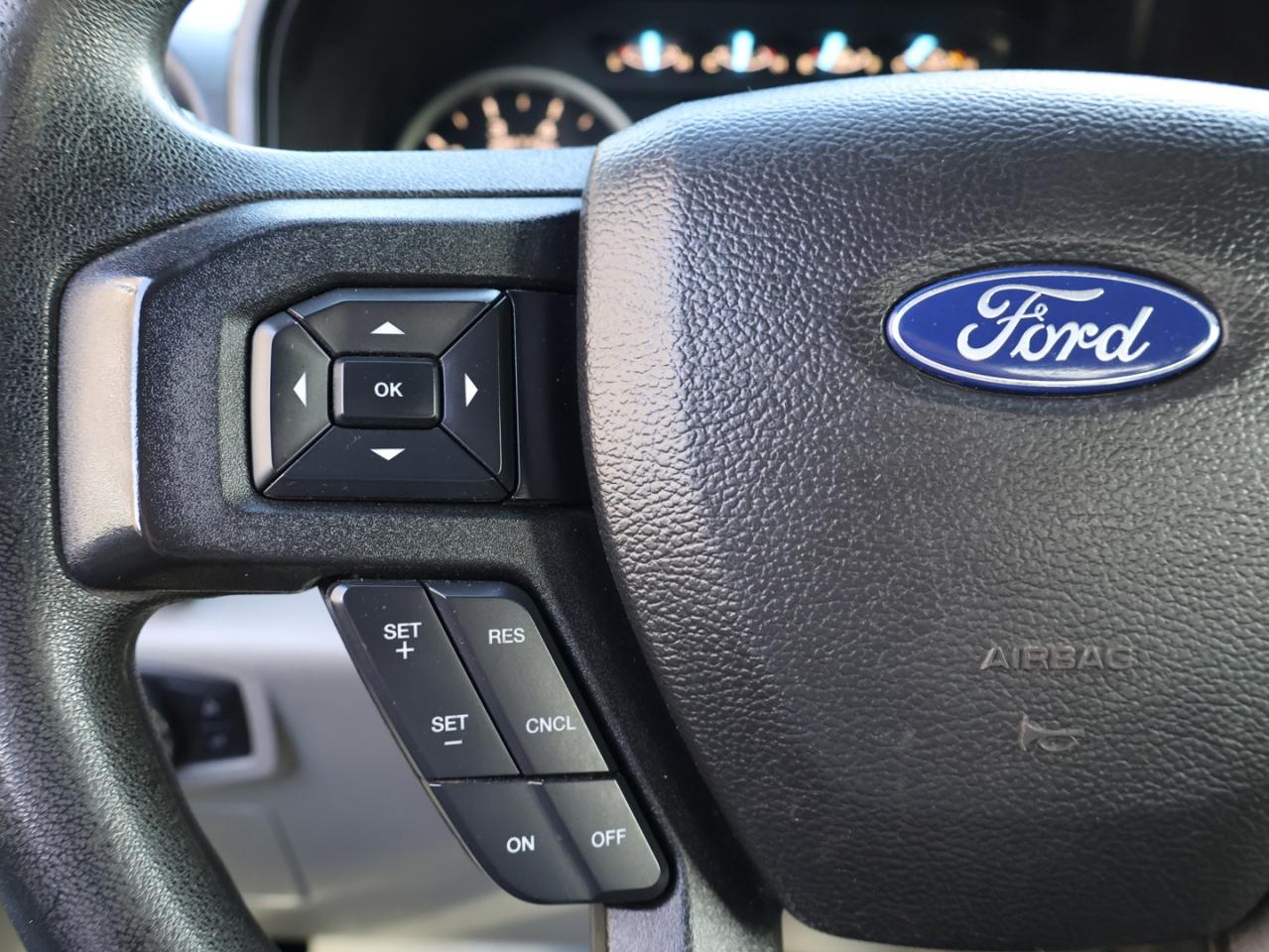 2018 Ford F-150 V8 XLT-XTR PKG 4WD CERTIFIED CAMERA BLUETOOTH CRUISE ALLOYS - Photo #27