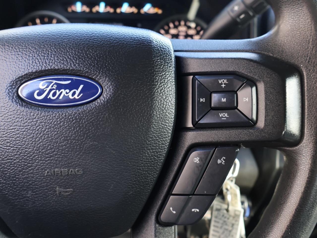 2018 Ford F-150 V8 XLT-XTR PKG 4WD CERTIFIED CAMERA BLUETOOTH CRUISE ALLOYS - Photo #28
