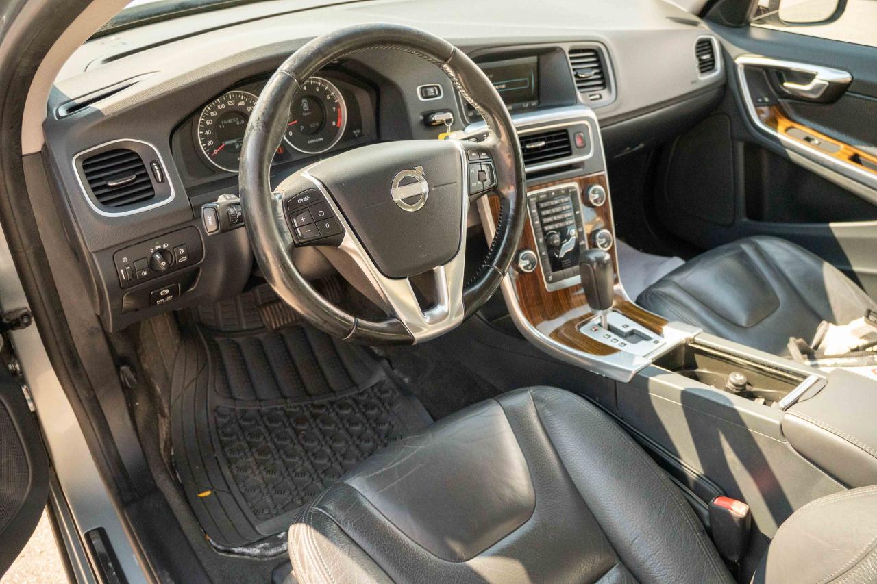2012 Volvo S60 T5 - Photo #20