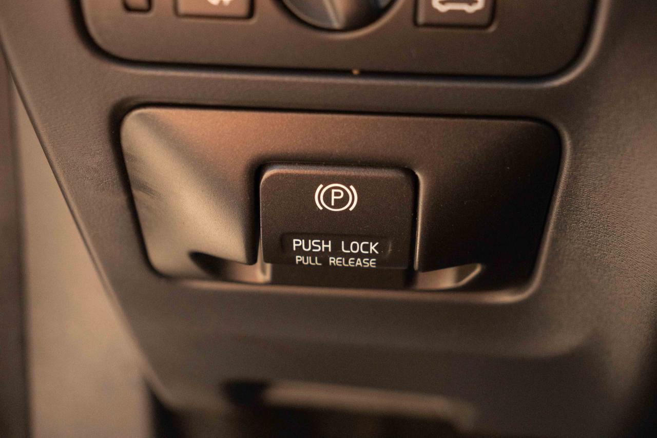 2012 Volvo S60 T5 - Photo #23
