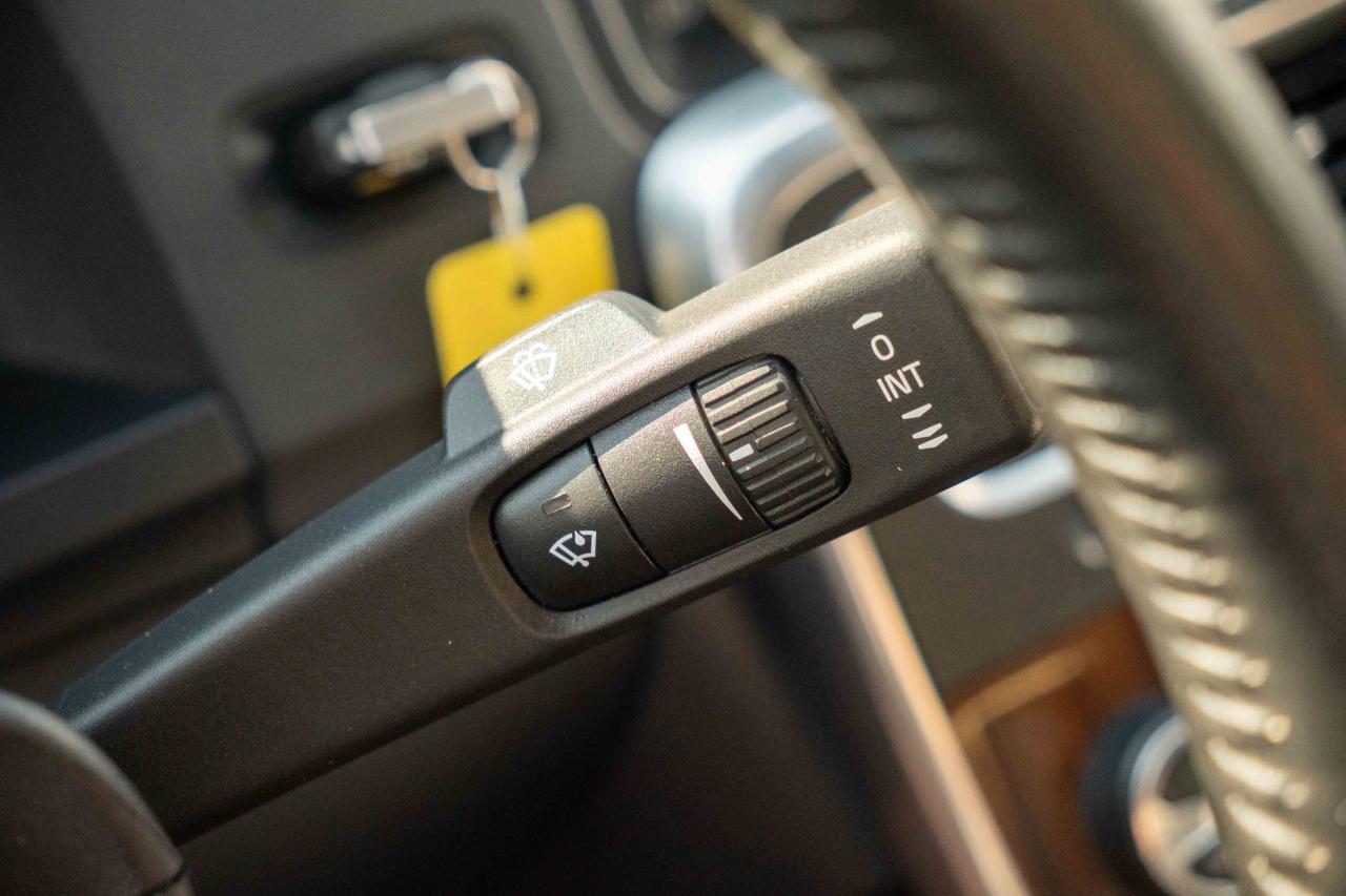 2012 Volvo S60 T5 - Photo #30