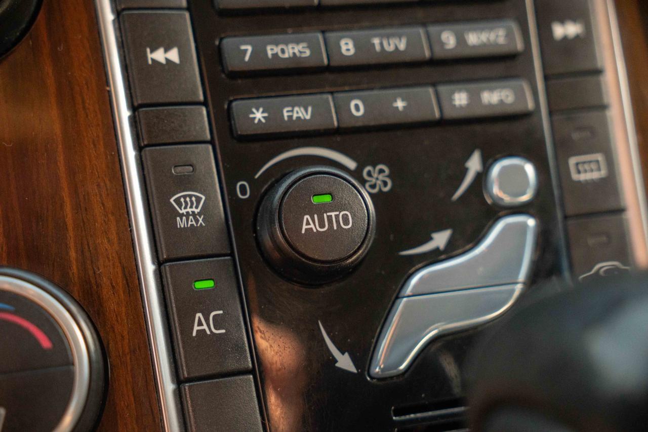 2012 Volvo S60 T5 - Photo #34
