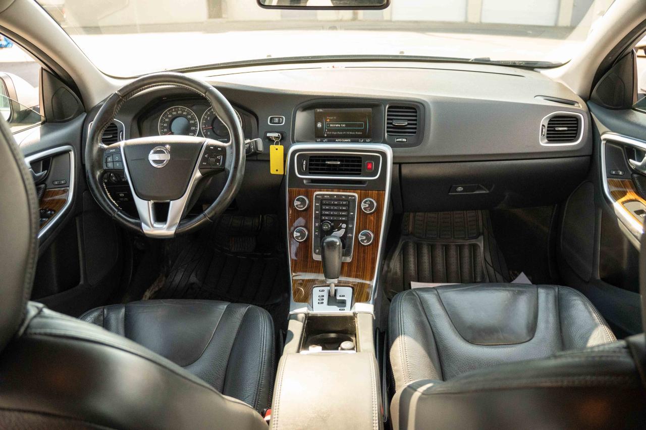 2012 Volvo S60 T5 - Photo #42