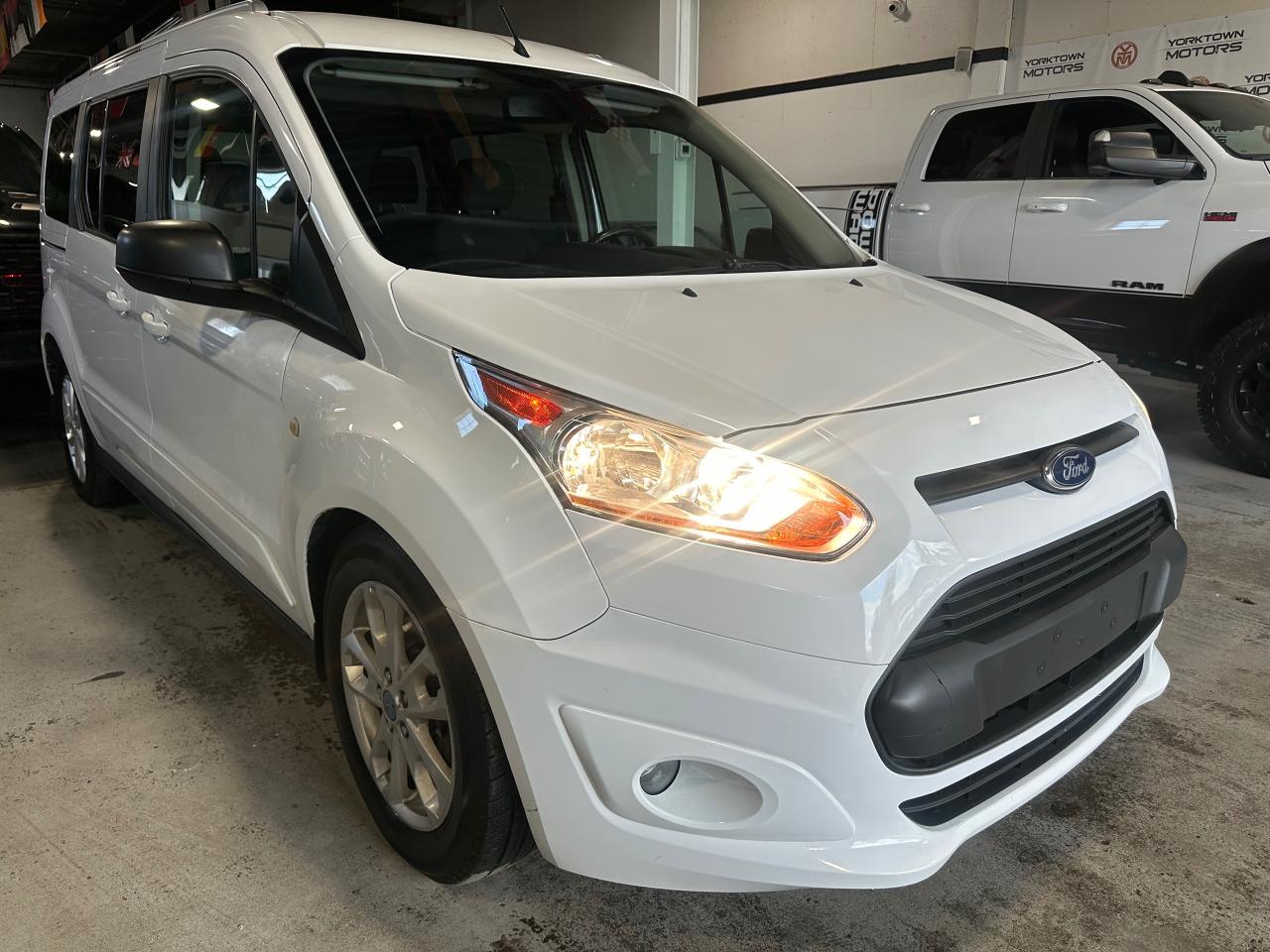 2016 Ford Transit Connect 4dr Wgn XLT w/Rear Liftgate PASSANGER Photo2