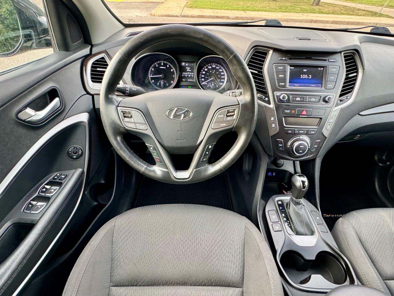 2017 Hyundai Santa Fe XL Premium Photo4