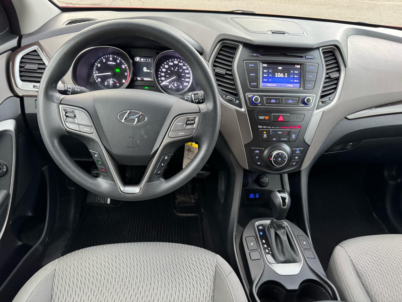 2017 Hyundai Santa Fe XL XL- 7 Seats Certified - Photo #13