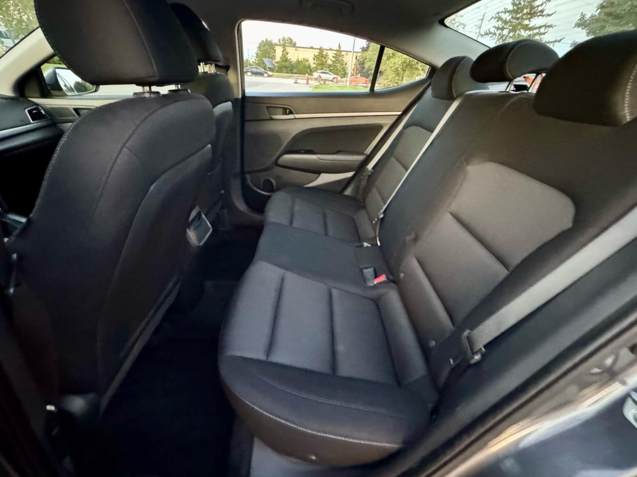 2017 Hyundai Elantra CERTIFIED - Photo #8