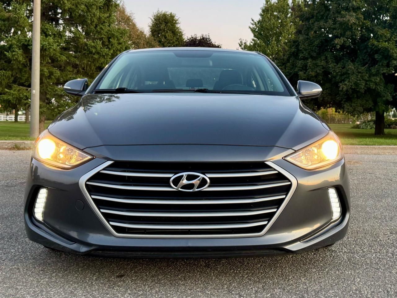 2017 Hyundai Elantra GL Photo4