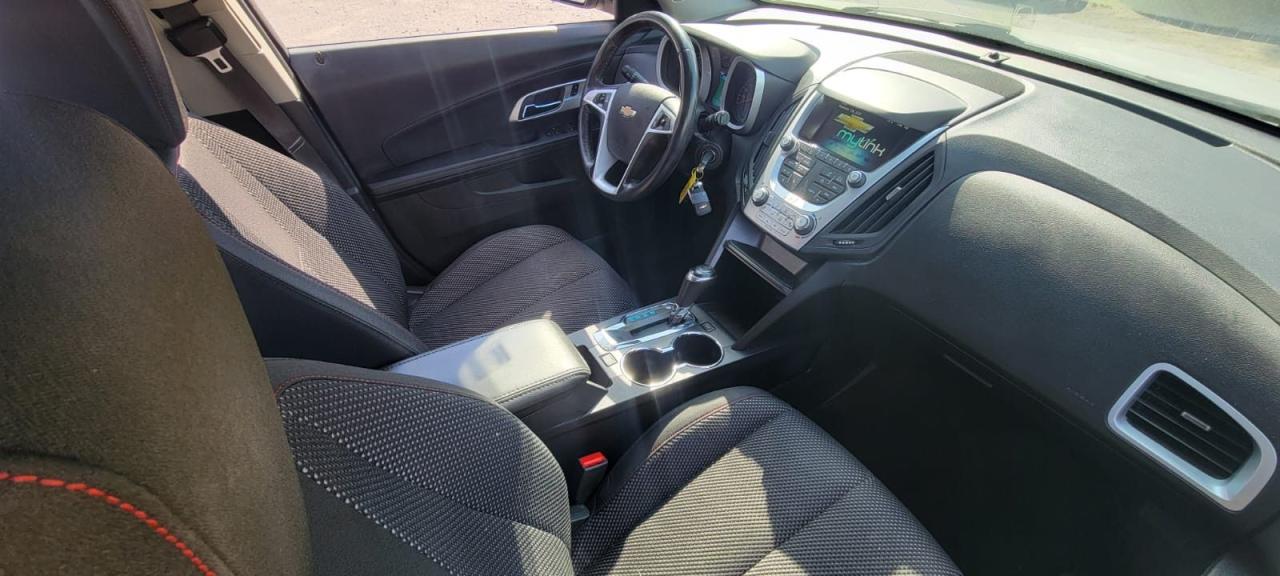 2016 Chevrolet Equinox LT - Photo #6