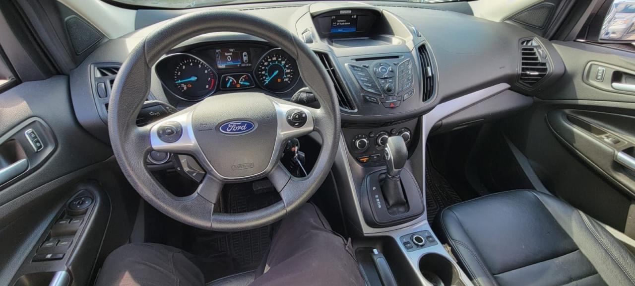 2016 Ford Escape SE - Photo #11