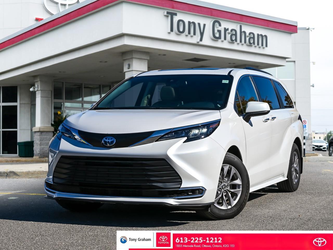 Used 2024 Toyota Sienna XLE 8-Passenger for sale in Ottawa, ON