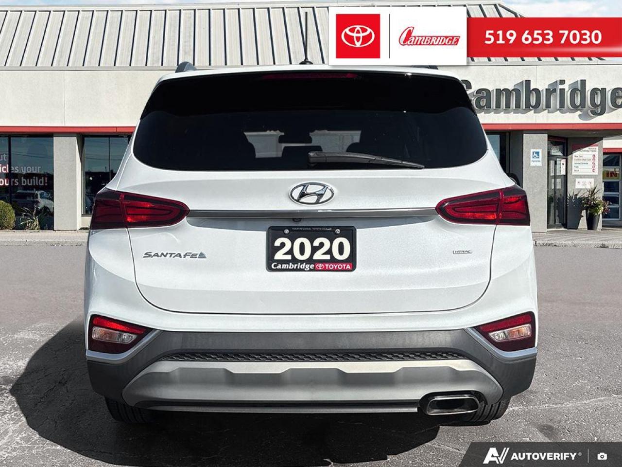 2020 Hyundai Santa Fe Essential 2.4  w/Safety Package Photo