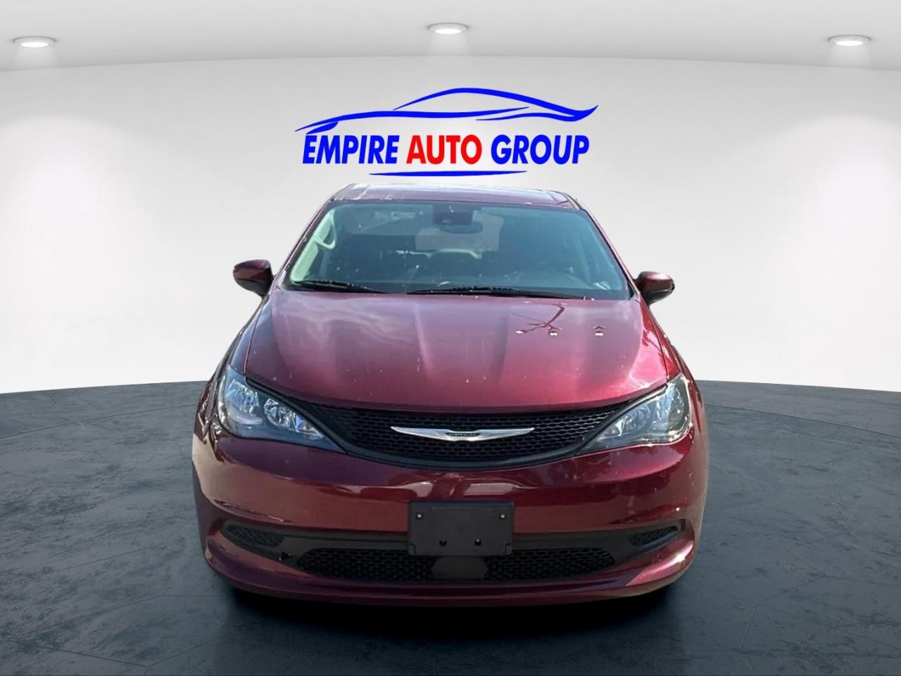 2022 Dodge Grand Caravan SXT Photo4