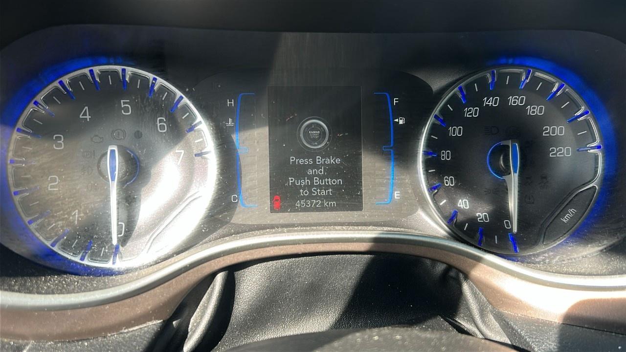 2022 Dodge Grand Caravan SXT Photo