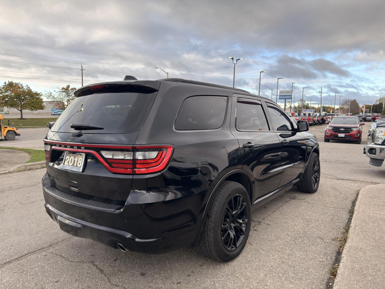 2018 Dodge Durango R/T Photo3