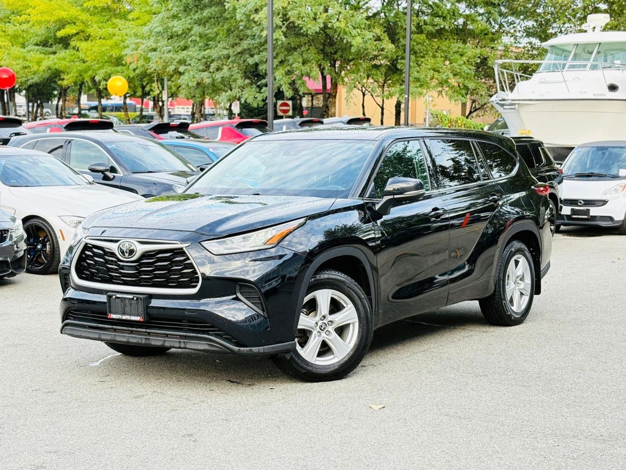 Used 2021 Toyota Highlander LE AWD for sale in Coquitlam, BC