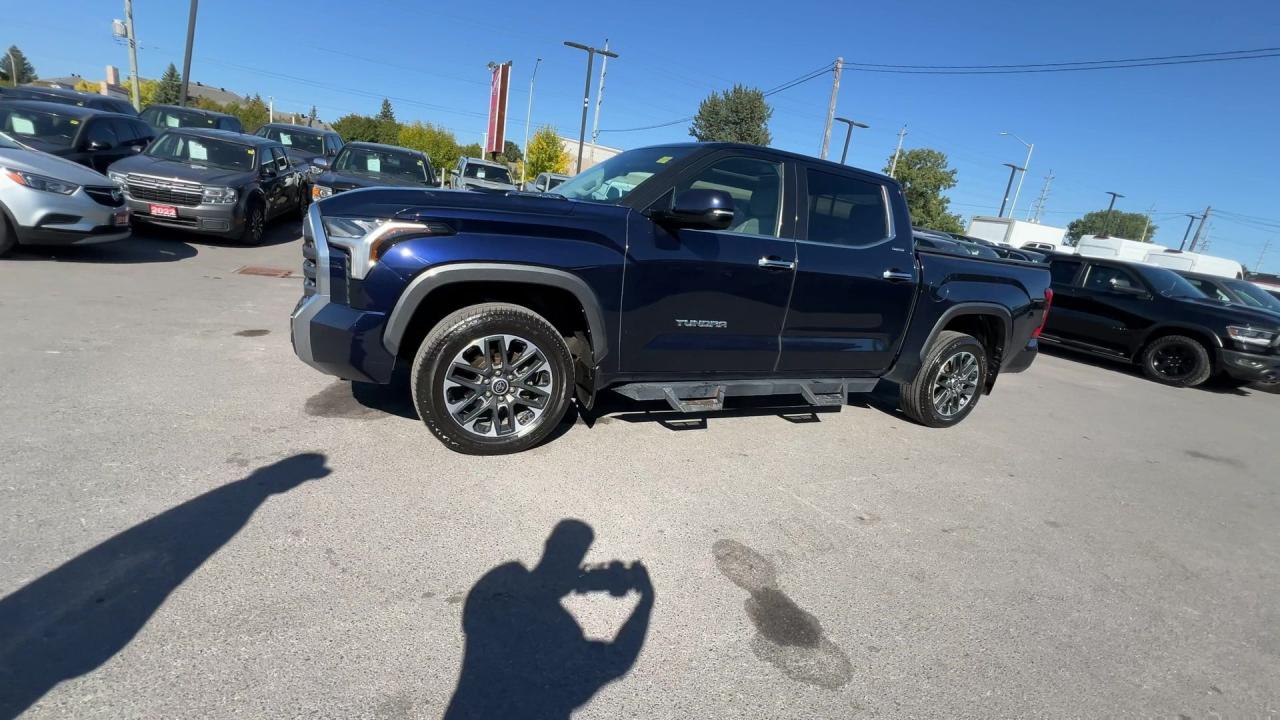2022 Toyota Tundra LIMITED HYBRID 4X4 | CREW | LEATHER | PANO ROOF Photo