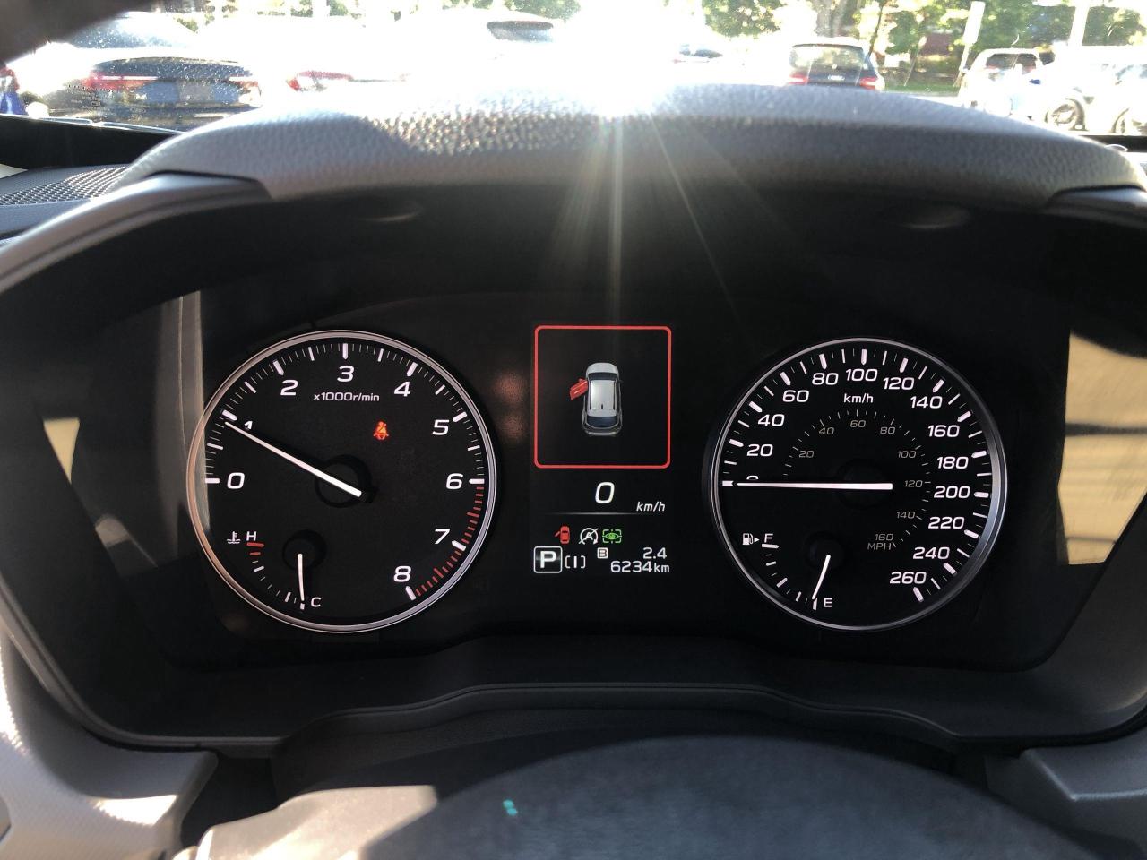 2025 Subaru XV Crosstrek Limited LIKE NEW!!  ONLY 6KKMS, LIMITED, LEATHER, Photo