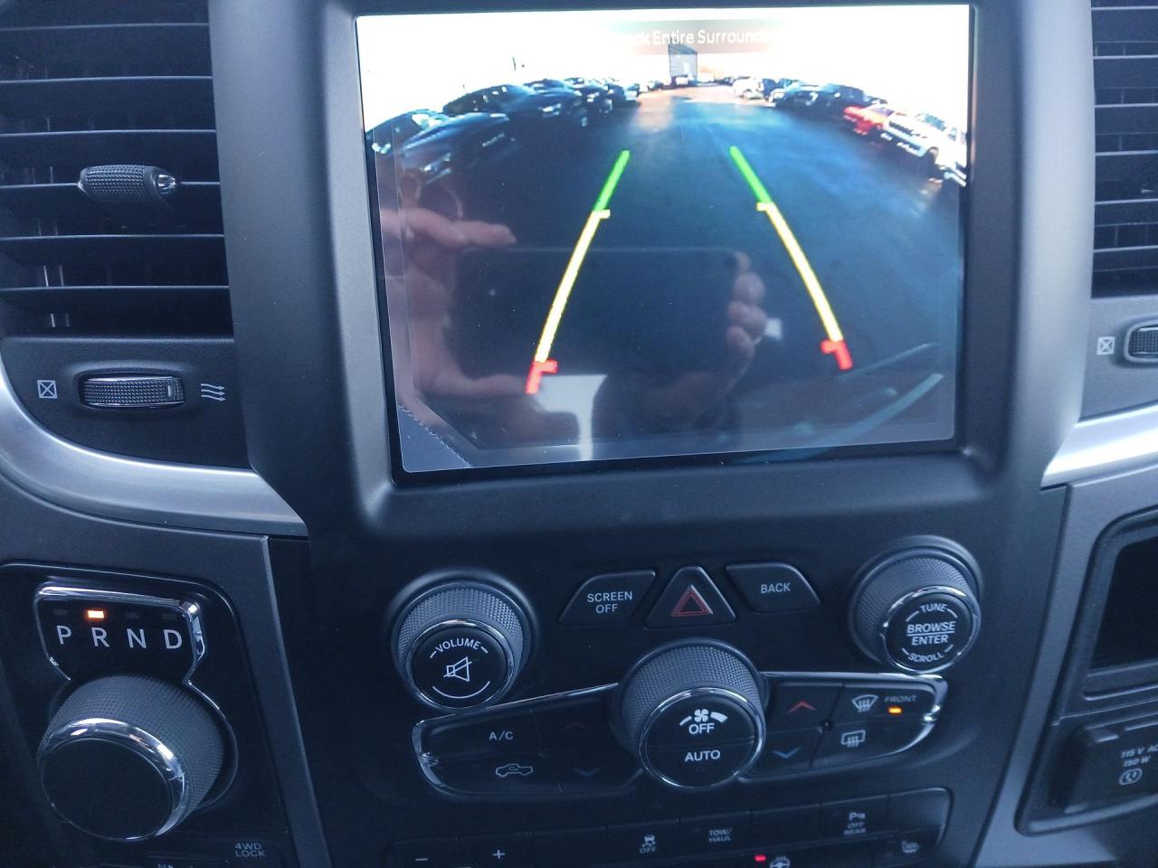 2023 RAM 1500 Classic HTD SEATS & WHEEL / RMT START / BLACK APPEARANCE Photo