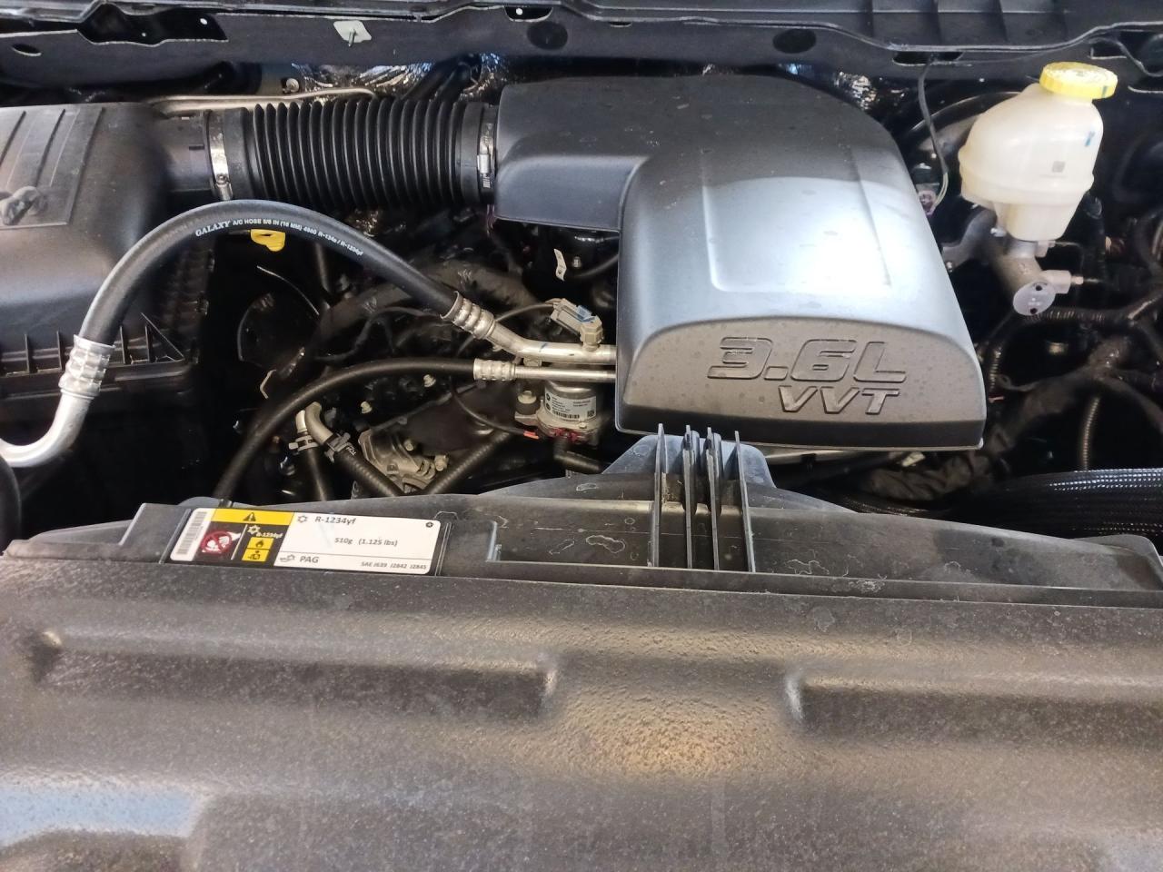 2023 RAM 1500 Classic HTD SEATS & WHEEL / RMT START / BLACK APPEARANCE Photo