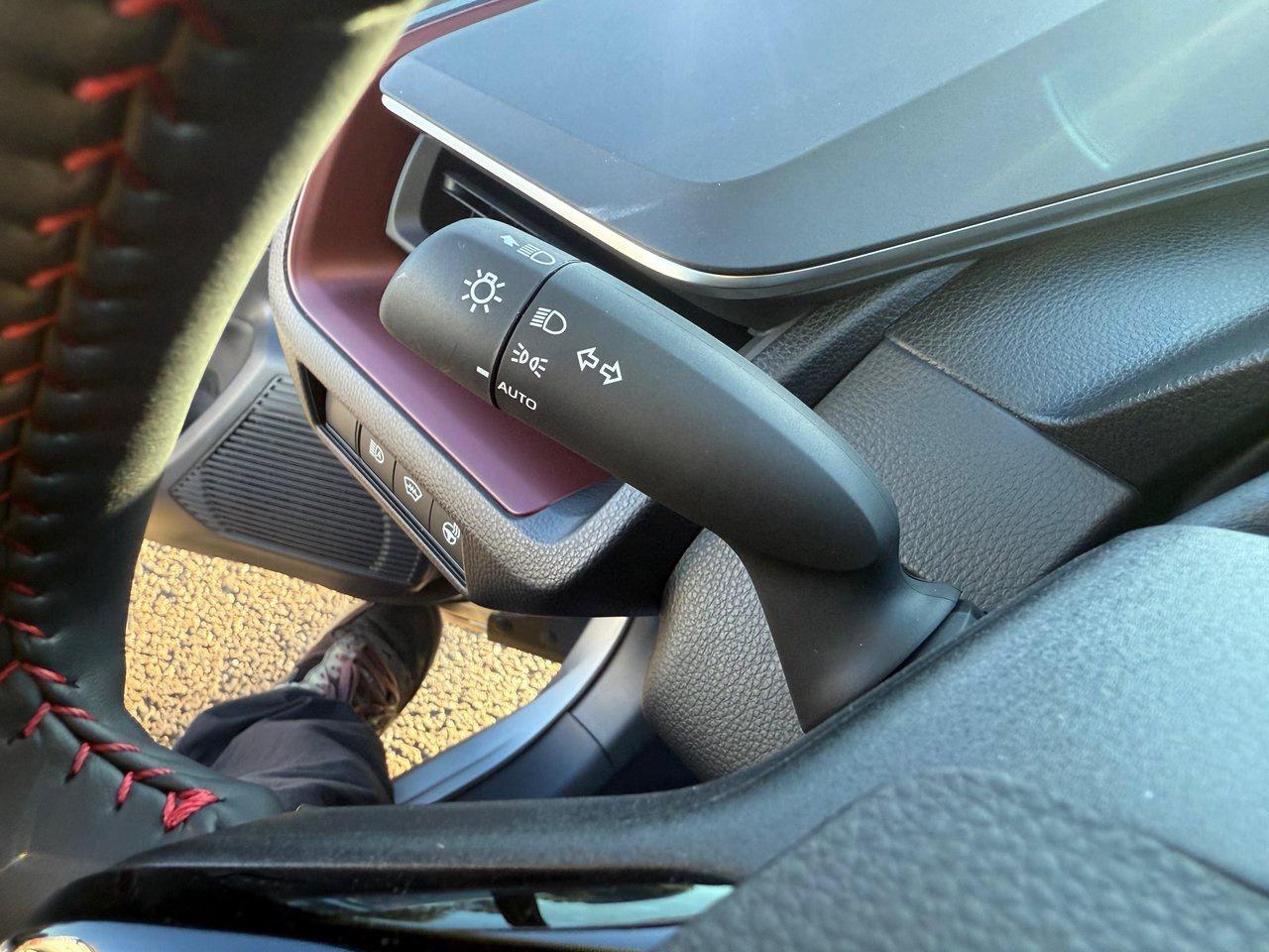 2026 Toyota Prius Plug-In Hybrid XSE Premium Photo