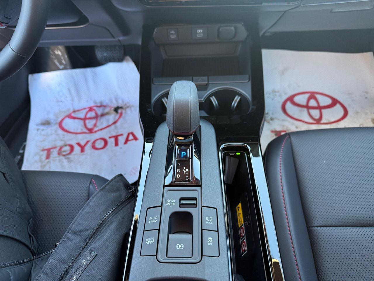 2026 Toyota Prius Plug-In Hybrid XSE Premium Photo