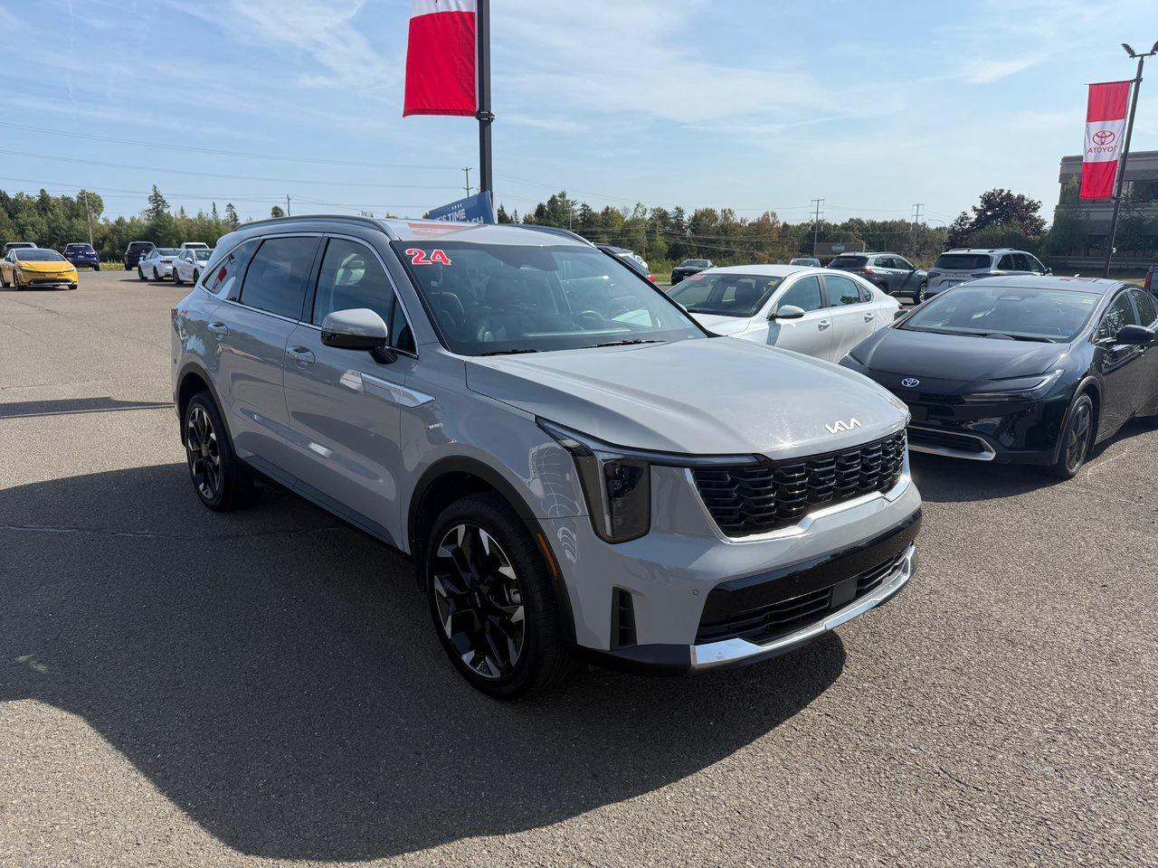 2024 Kia Sorento EX Photo2