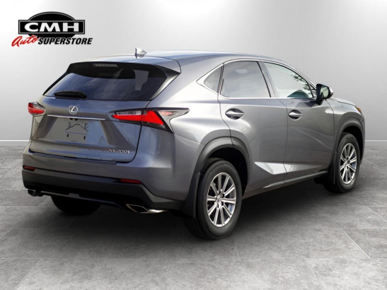 2016 Lexus NX 200t 200t  **VERY CLEAN  - LOW KMS** Photo4