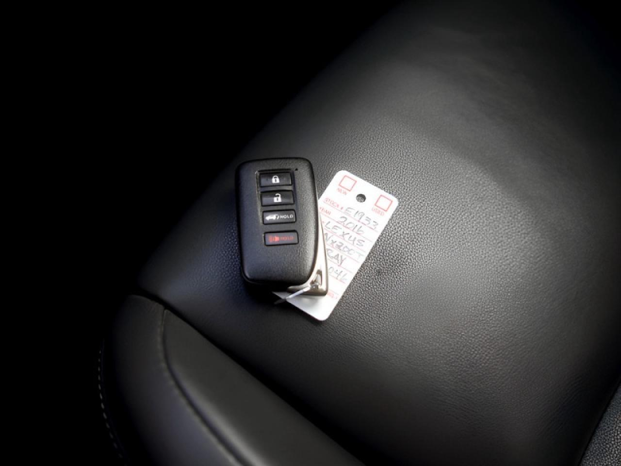 2016 Lexus NX 200t 200t  **VERY CLEAN  - LOW KMS** Photo