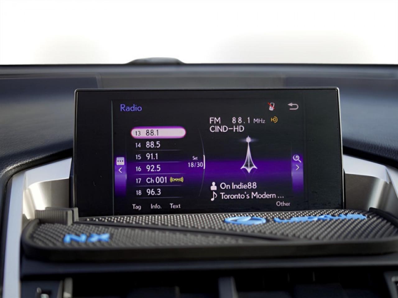 2016 Lexus NX 200t 200t  **VERY CLEAN  - LOW KMS** Photo