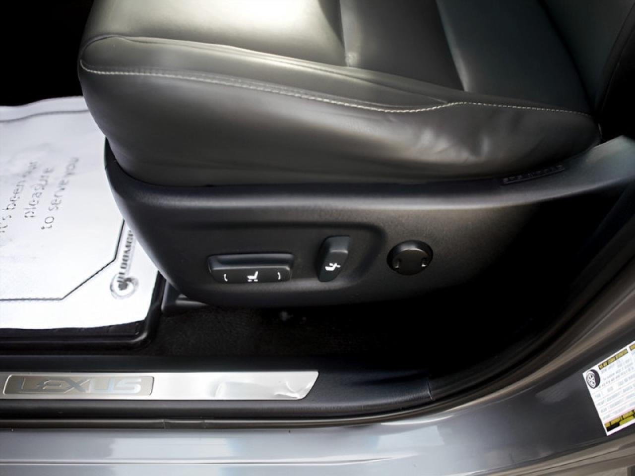 2016 Lexus NX 200t 200t  **VERY CLEAN  - LOW KMS** Photo