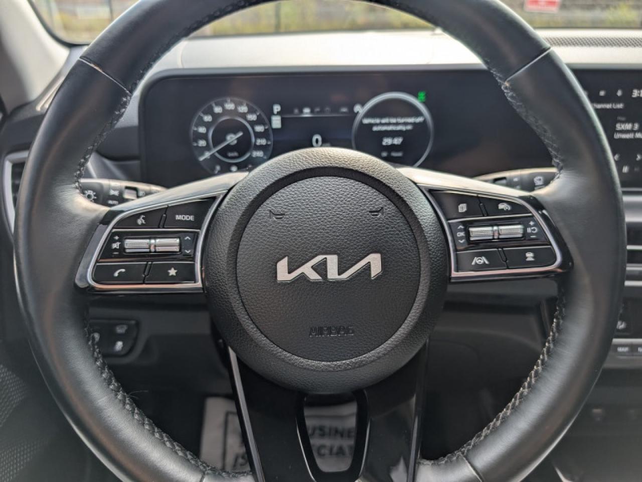 2024 Kia Seltos EX Premium  **SUNROOF - PWR GATE** Photo