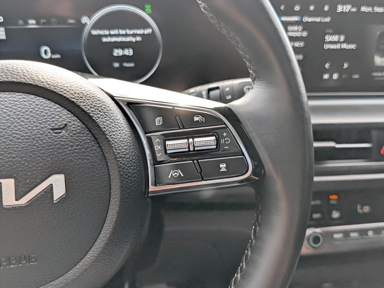 2024 Kia Seltos EX Premium  **SUNROOF - PWR GATE** Photo