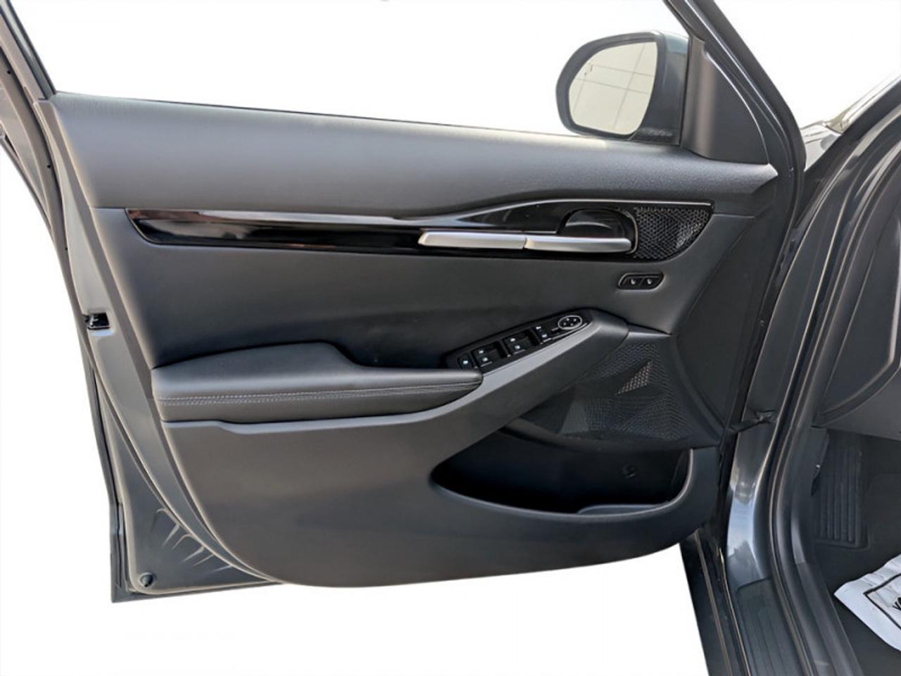 2024 Kia Seltos EX Premium  **SUNROOF - PWR GATE** Photo