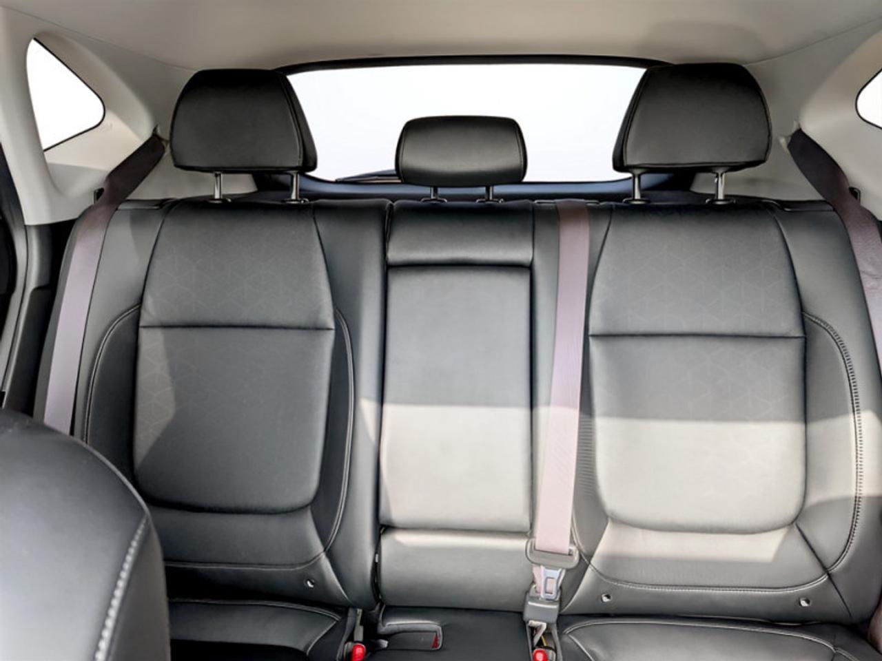 2024 Kia Seltos EX Premium  **SUNROOF - PWR GATE** Photo