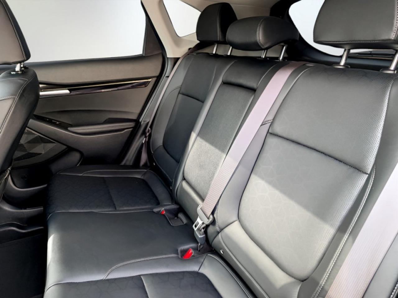 2024 Kia Seltos EX Premium  **SUNROOF - PWR GATE** Photo