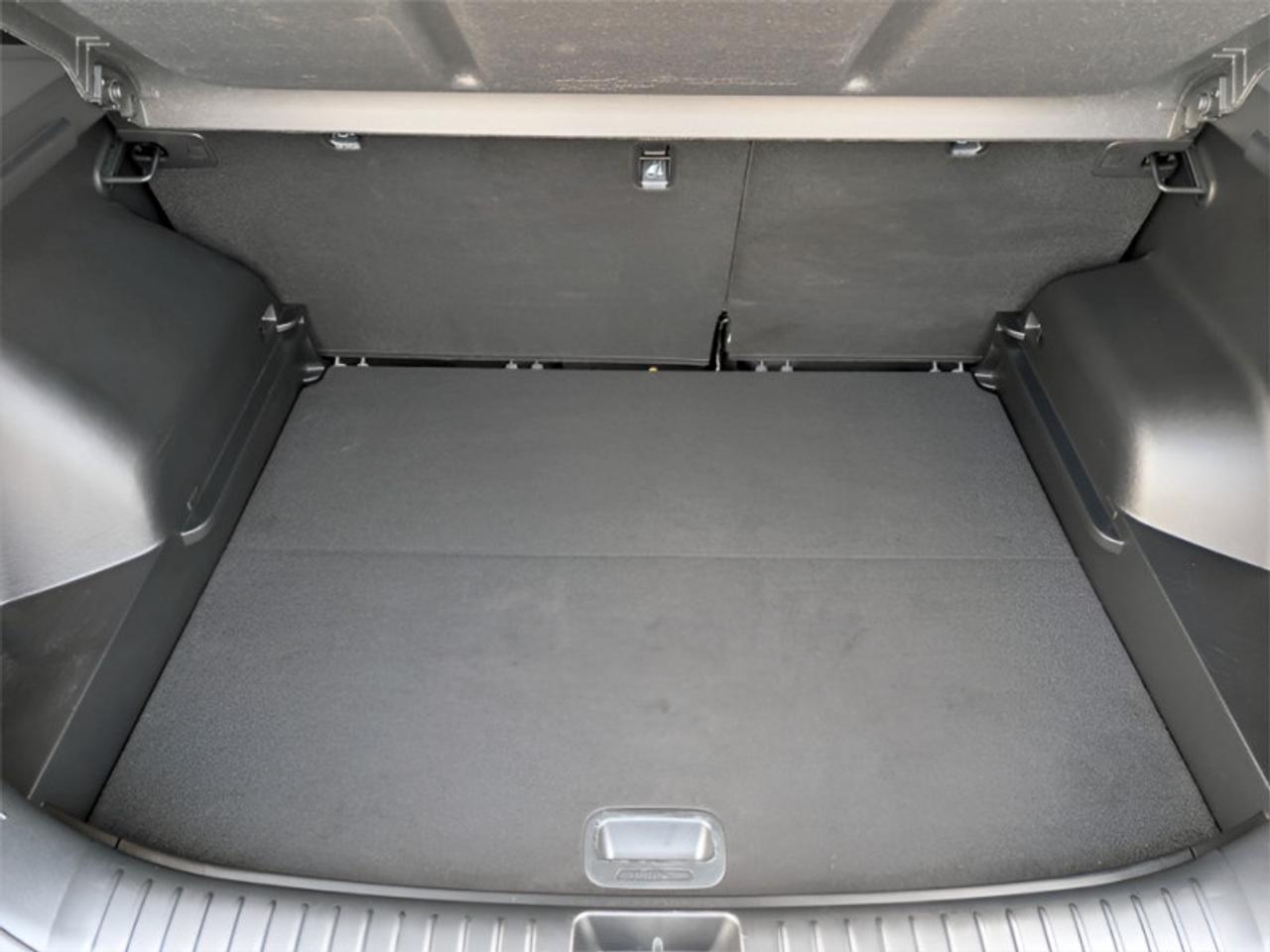 2024 Kia Seltos EX Premium  **SUNROOF - PWR GATE** Photo