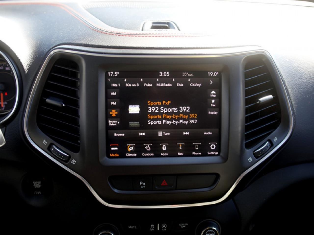 2022 Jeep Cherokee Trailhawk  **LOW KMS - 1 OWNER** Photo