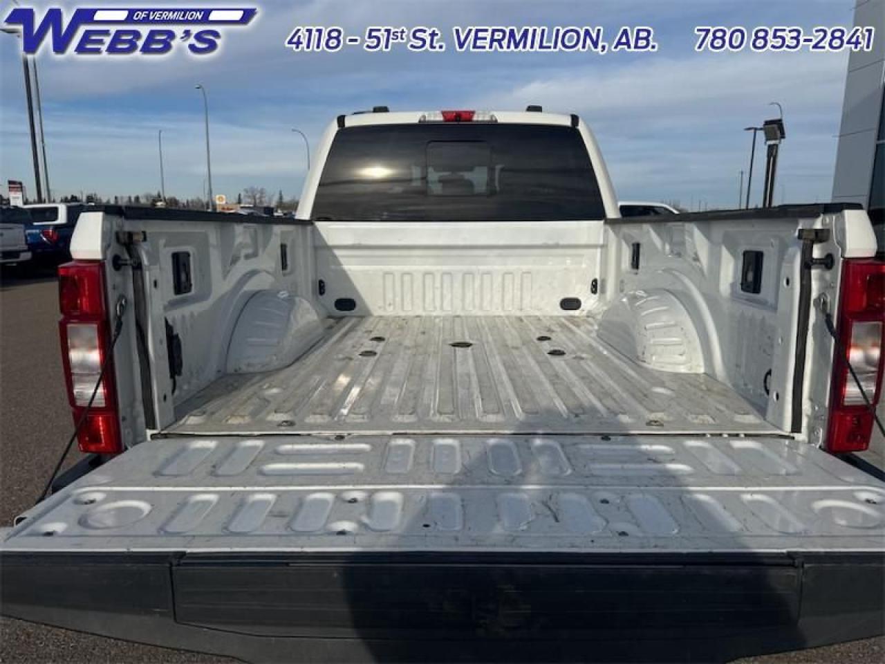 2020 Ford F-350 Super Duty Lariat Photo5