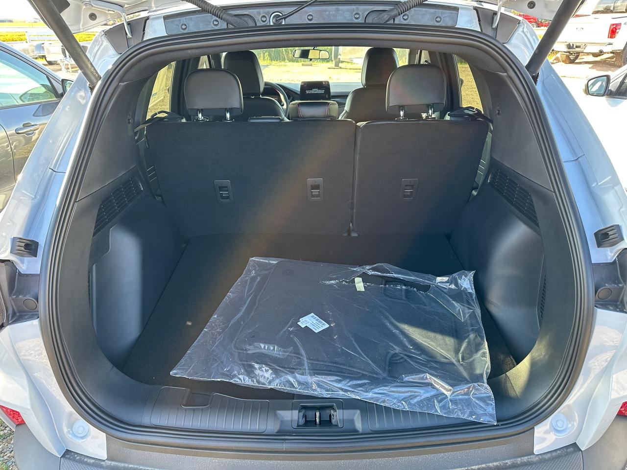 2025 Ford Escape ST-LINE AWD 300A Photo5