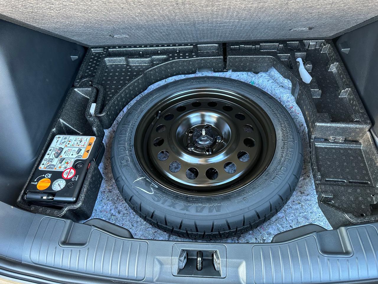 2025 Ford Escape ST-LINE AWD 300A Photo5