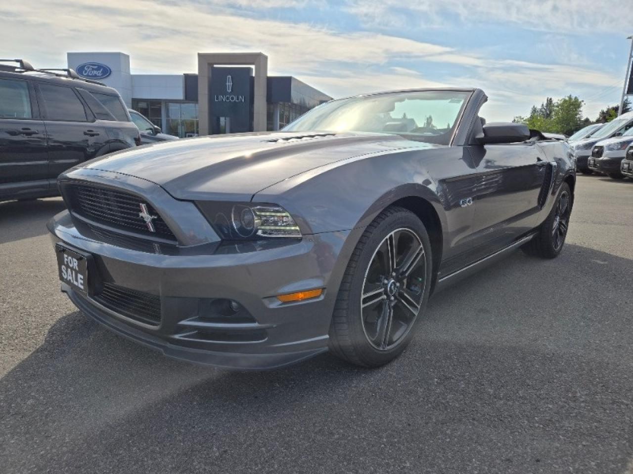 Used 2014 Ford Mustang GT for sale in Peterborough, ON