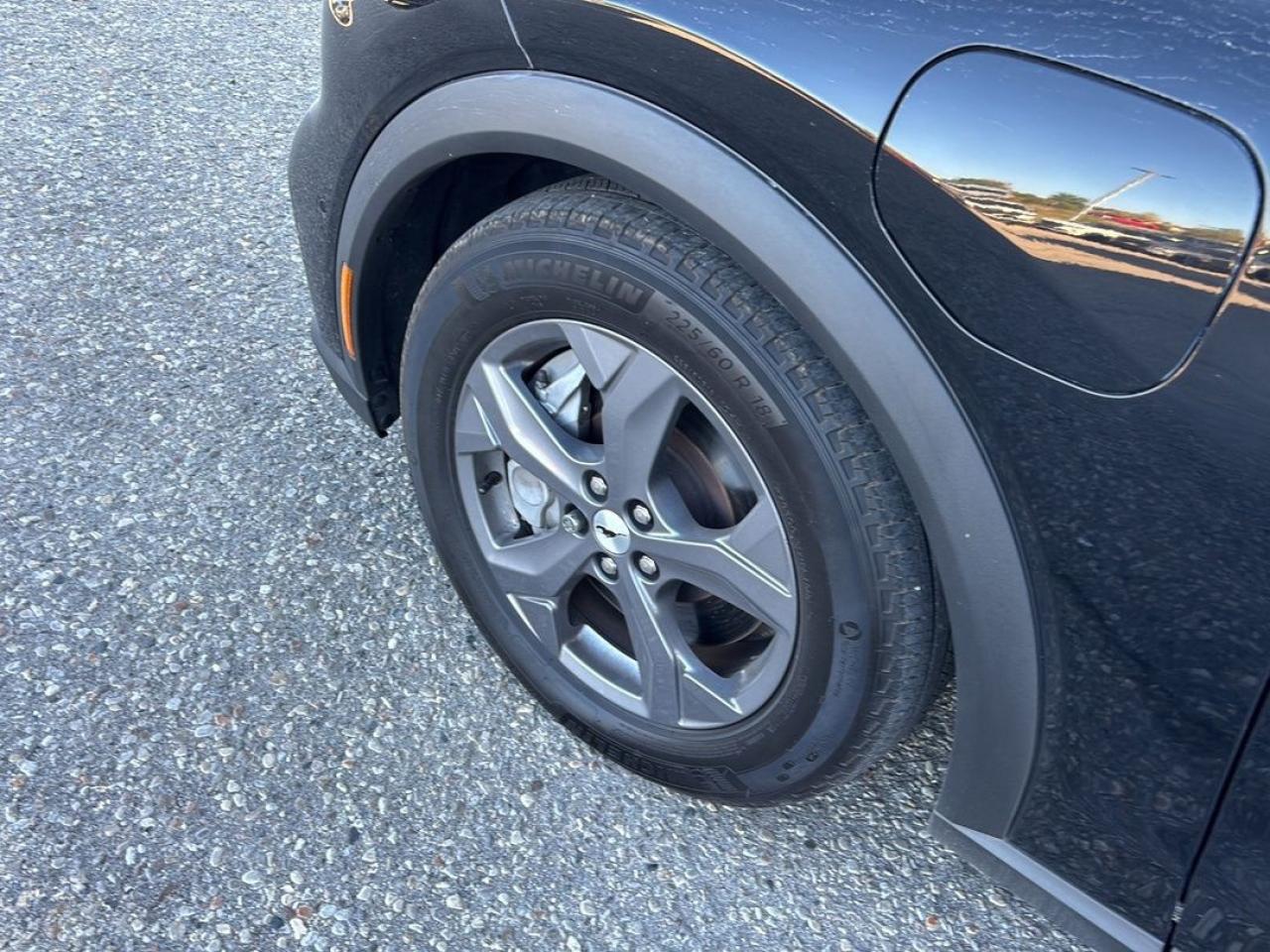 2022 Ford Mustang Mach-E Select Photo5