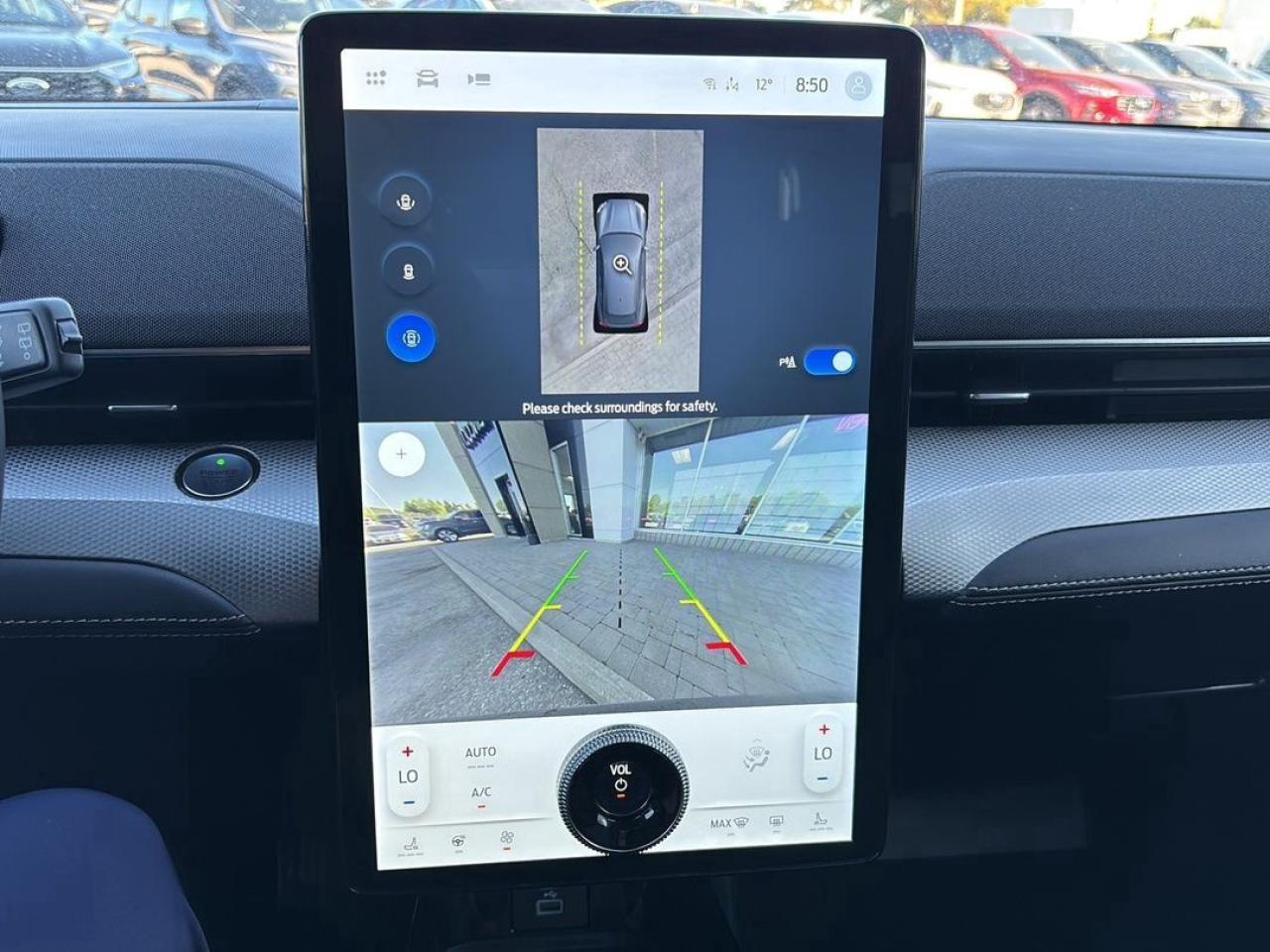 2022 Ford Mustang Mach-E Select Photo5