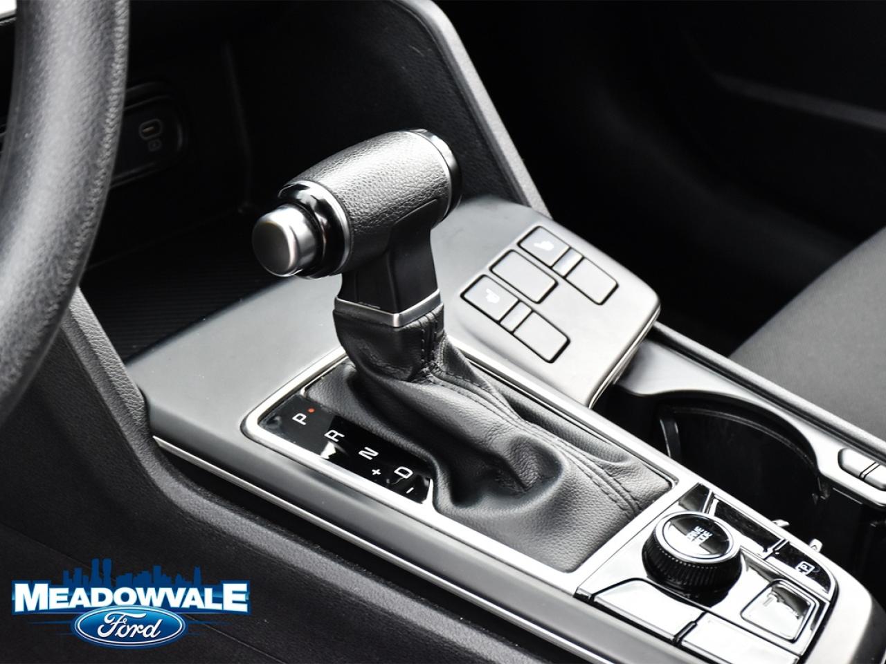 2023 Kia Sportage LX Photo